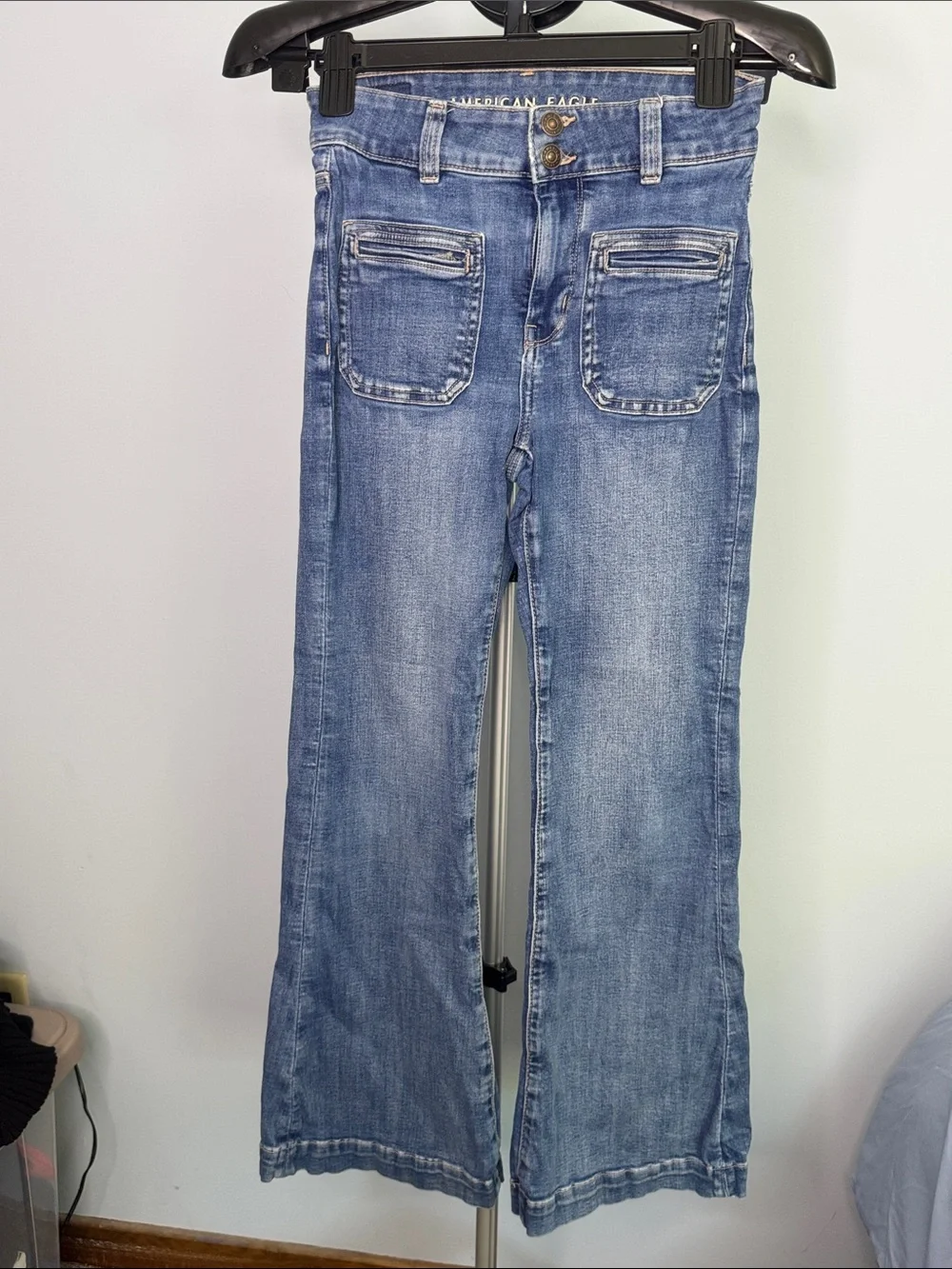 American Eagle Outfitters Light Blue Flared Jeans - Picture 1 of 6